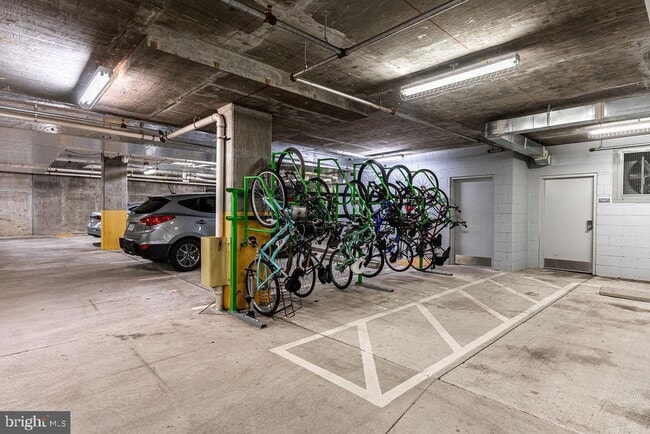 Building Photo - 815 N Patrick St