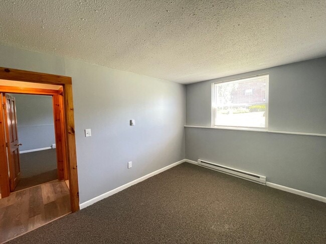Building Photo - 177 Loudon Rd
