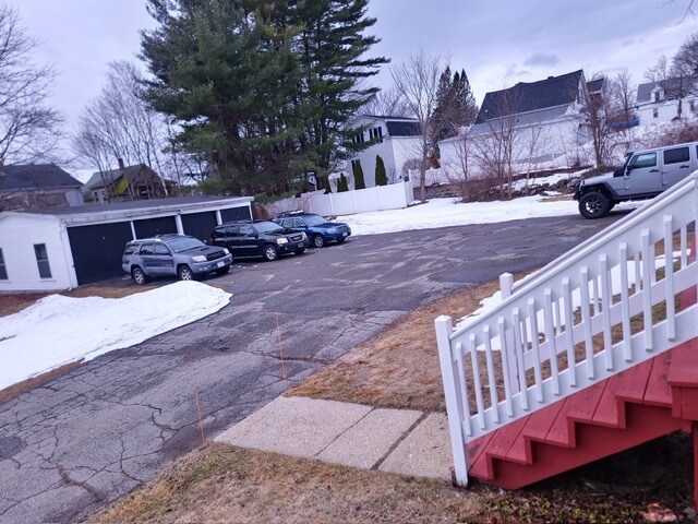 Building Photo - 80 Linden St