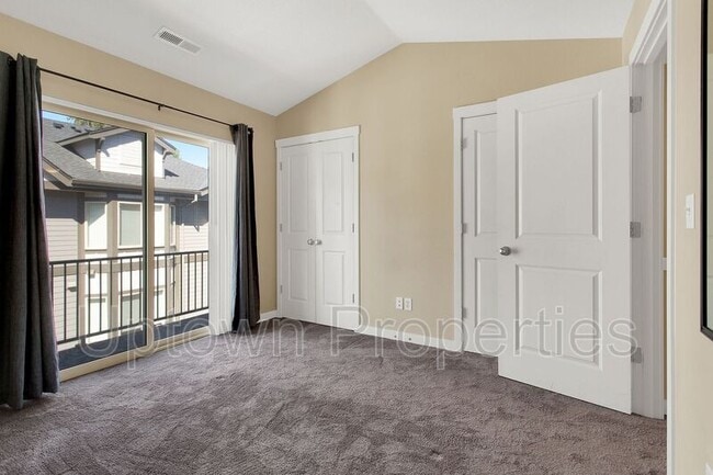 Building Photo - 8900 SW Elena Ln