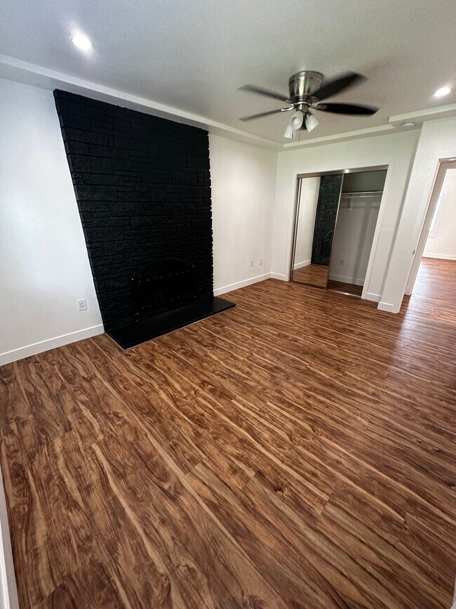 Back Bedroom 3 - 824 Glenway Dr