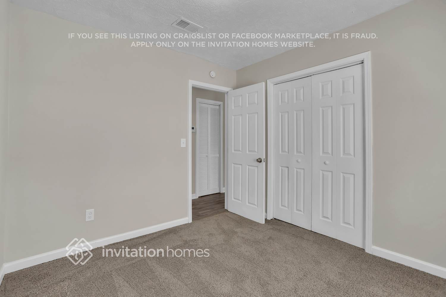 Building Photo - 3054 Cottonwood Dr SE