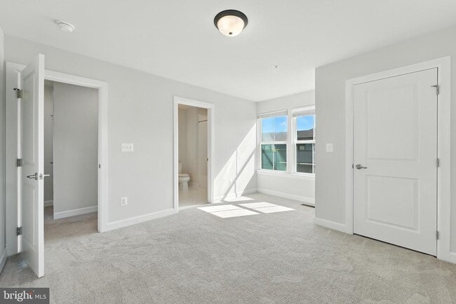 Building Photo - 22310 Seabring Terrace