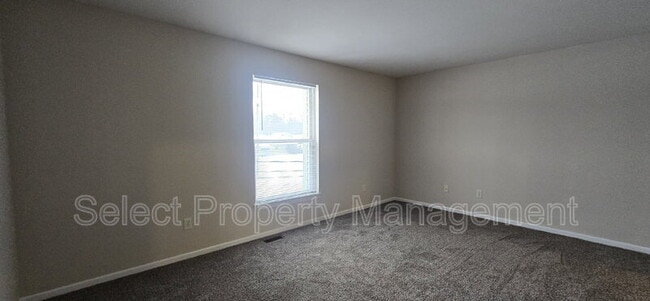 Building Photo - 5446 Evard Rd