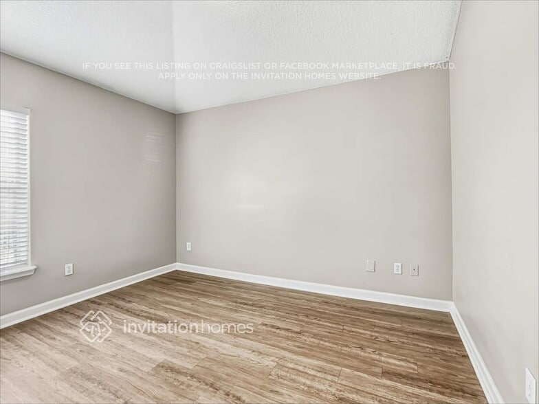 Building Photo - 993 Oak Arbor Cir