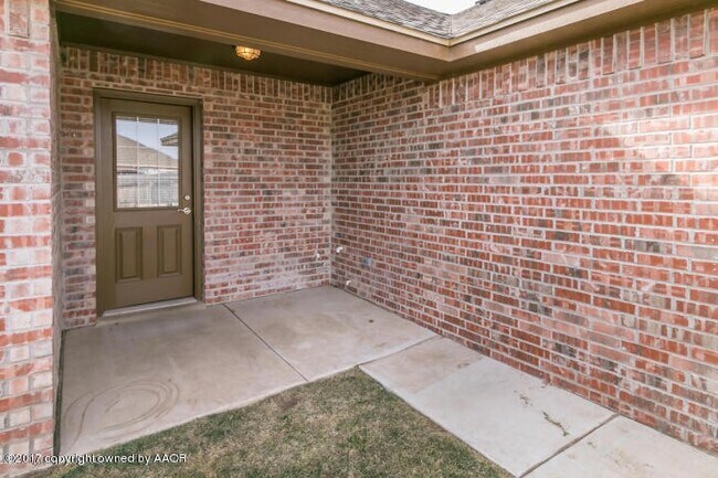 Building Photo - 9814 Asher Ave