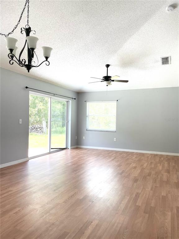 Building Photo - 1421 Teal Ct