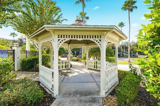 Building Photo - 8180 Boat Hook Loop