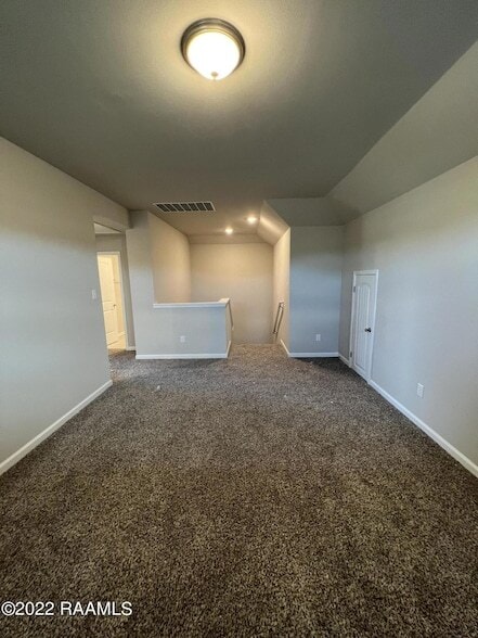 Building Photo - 213 Garden Oaks Ave