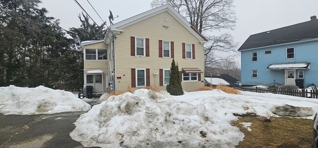 Building Photo - 20 Main St