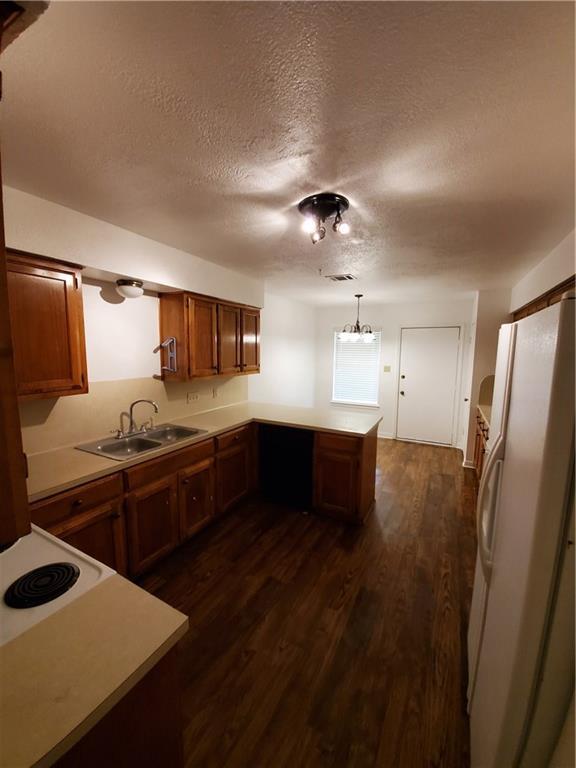 Building Photo - 108 Verna Spur