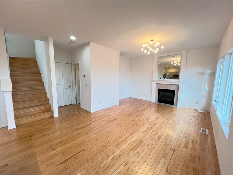 Building Photo - 4113 S 220th Pl