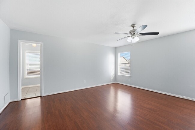 Building Photo - 9602 Tree Sparrow Ln