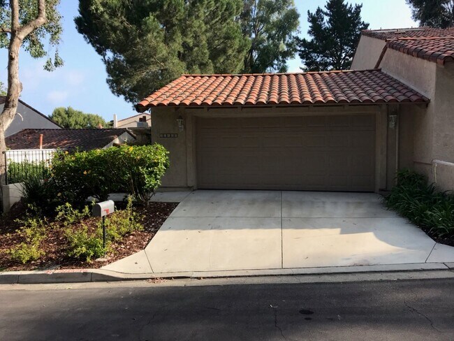 Primary Photo - 25602 Spinnaker Dr
