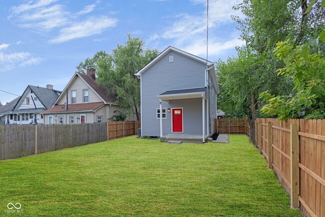 Building Photo - 35 S Bradley Ave