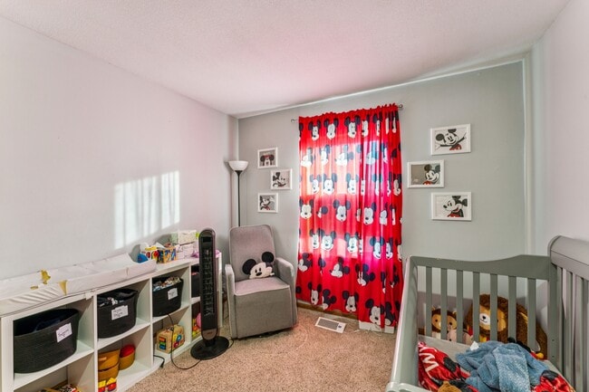 Building Photo - 15523 W 83rd Terrace