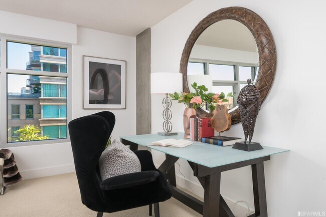 Building Photo - 200 Brannan St