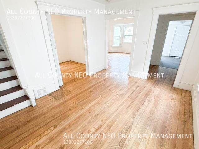 Building Photo - 519 E 103rd St