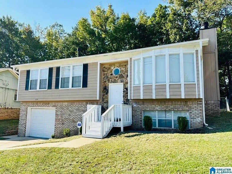 Building Photo - 6915 Eagle Ridge Dr