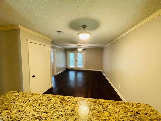 Building Photo - 2BR/2BA FOR RENT