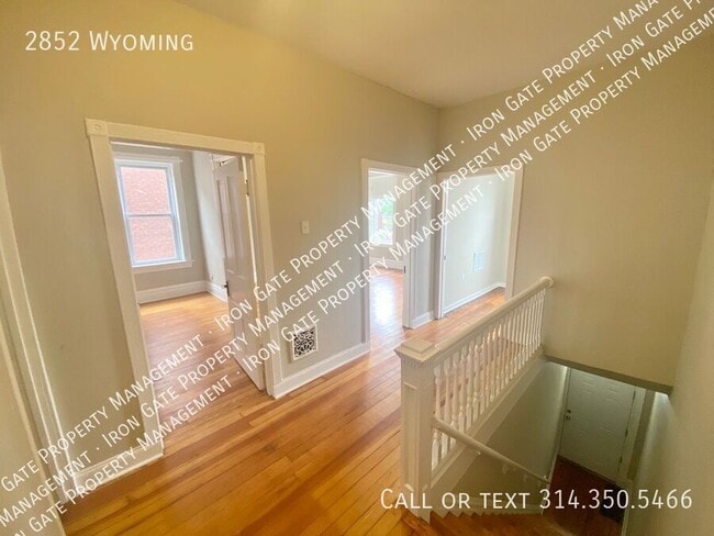 Building Photo - 2852 Wyoming-