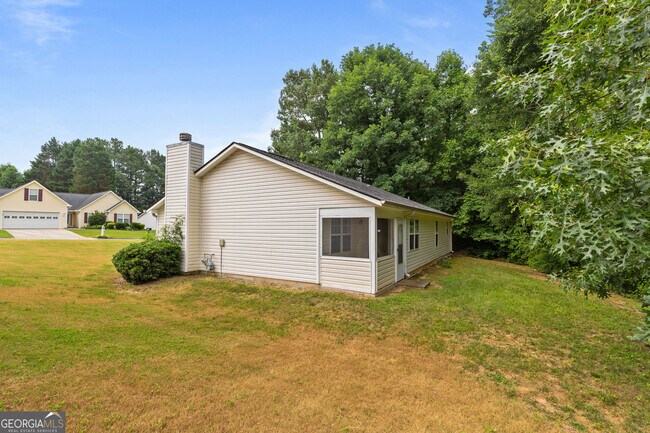 Building Photo - 2510 Fort Daniels Dr NE