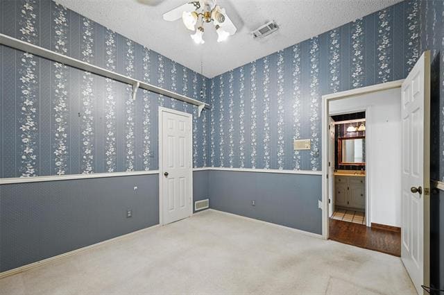 Building Photo - 9719 Amberley Dr