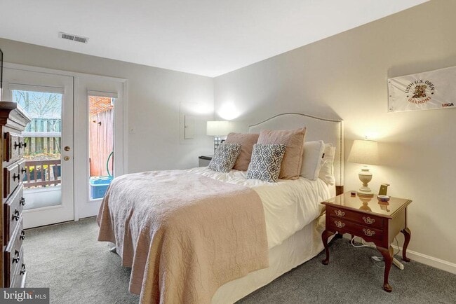 Building Photo - 2101 N Rolfe St