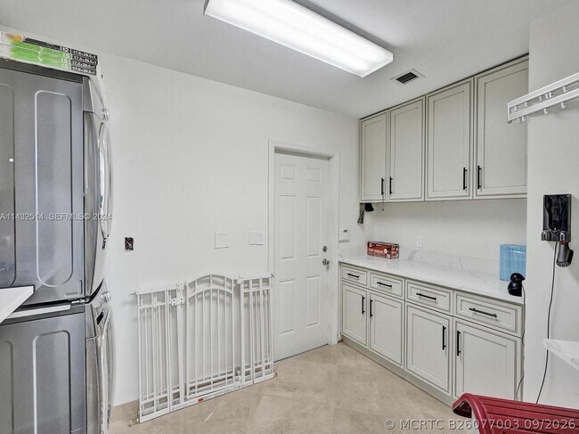 Building Photo - 4495 Woodfield Blvd