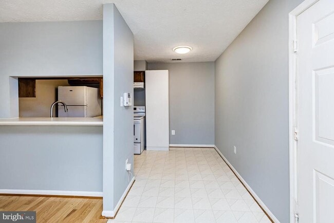 Building Photo - 4732 Dorsey Hall Dr