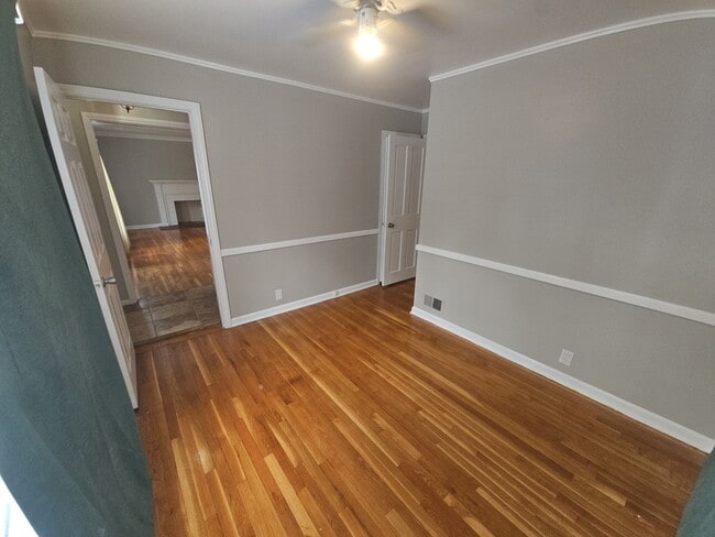 Building Photo - 2332 Nolen Dr