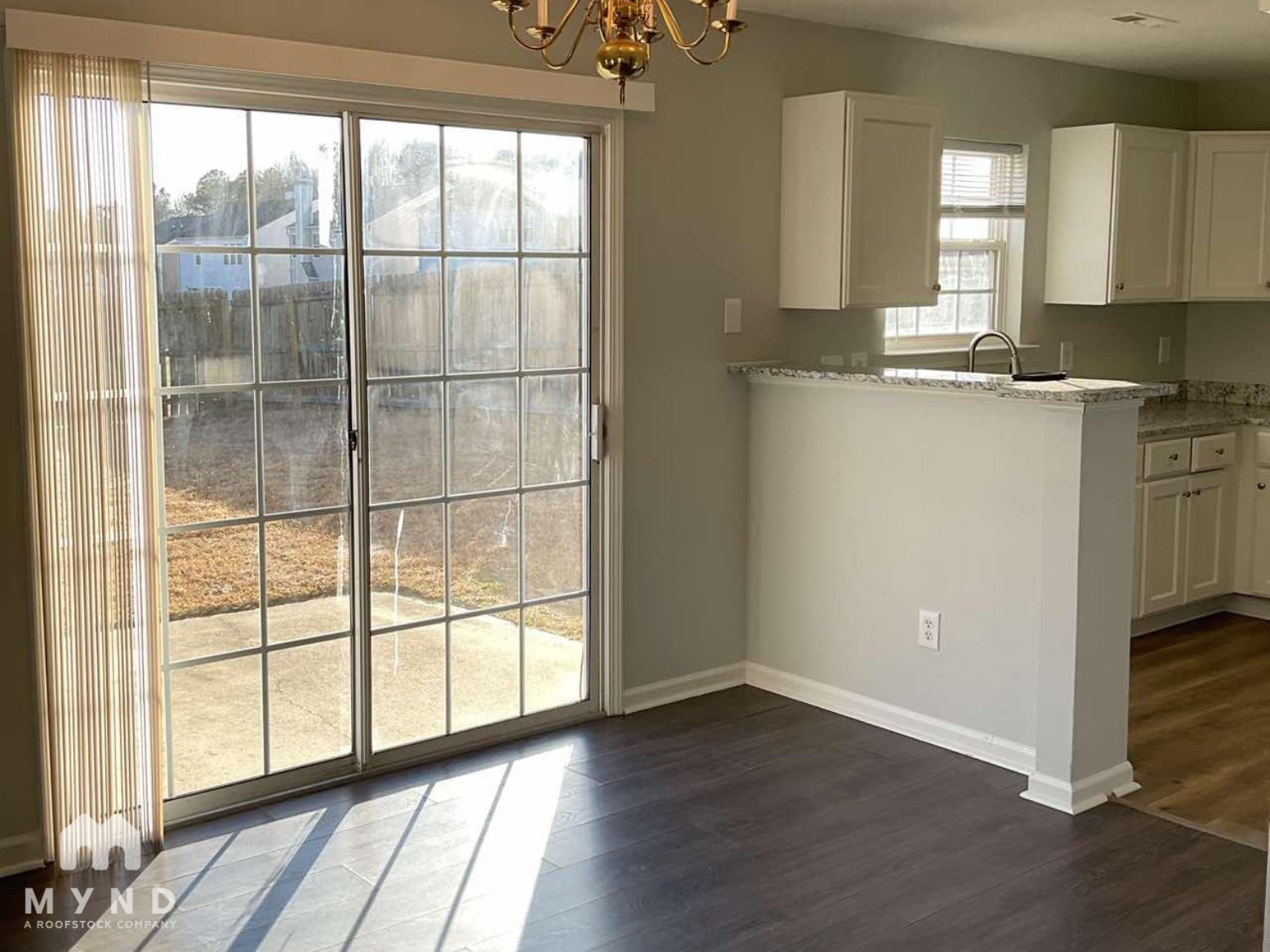 Building Photo - 7412 Lowell Ridge Rd