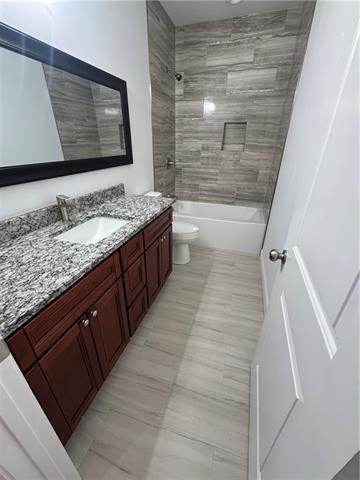 Building Photo - 1202 Pailet Ave