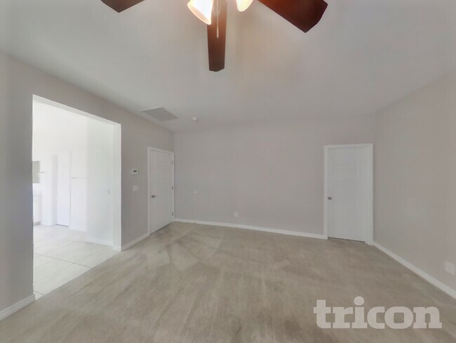 Building Photo - 6563 Smithville Ave