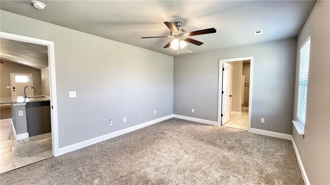 Building Photo - 1702 S K Pl