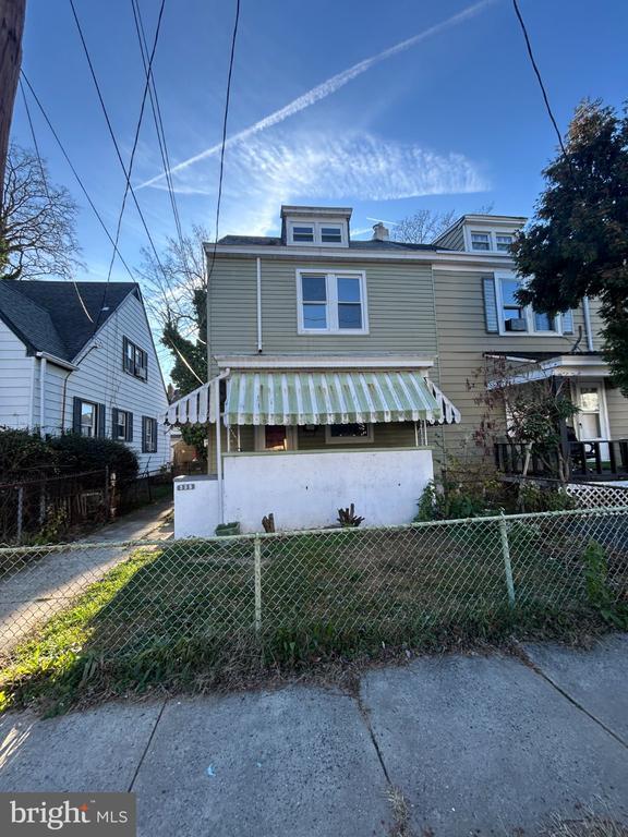 Building Photo - 339 Tioga St
