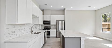 Building Photo - 4536 Sunflower St