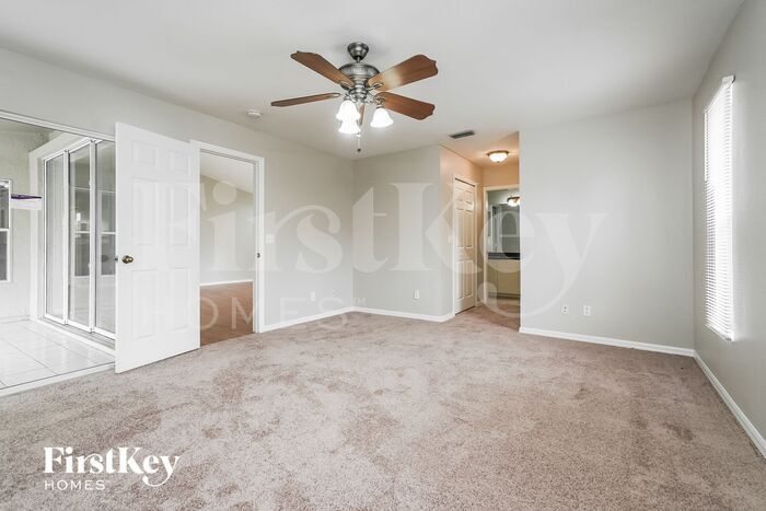 Building Photo - 6480 Maytree Cir