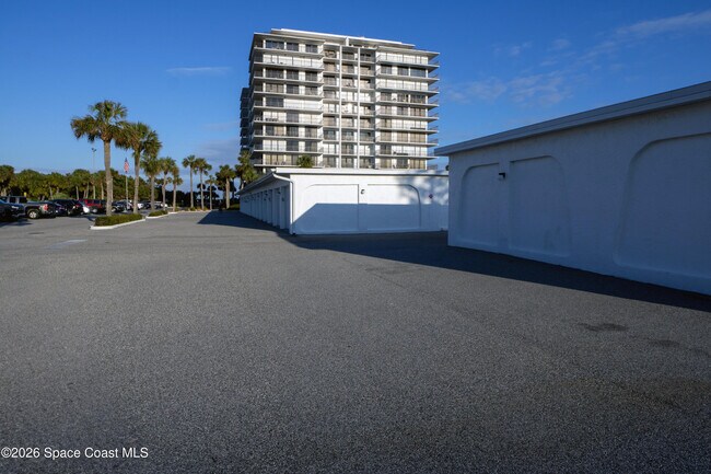 Building Photo - 2100 N Atlantic Ave