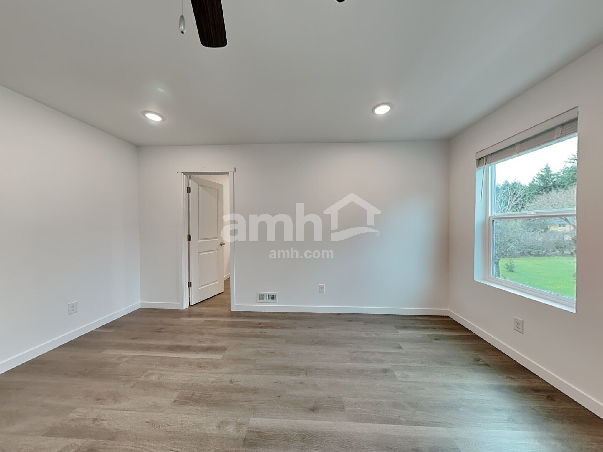 Building Photo - 5125 Turnstone St SE