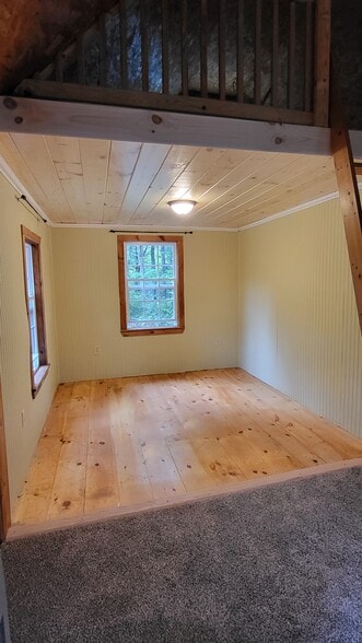 Building Photo - 91 Willis Dr