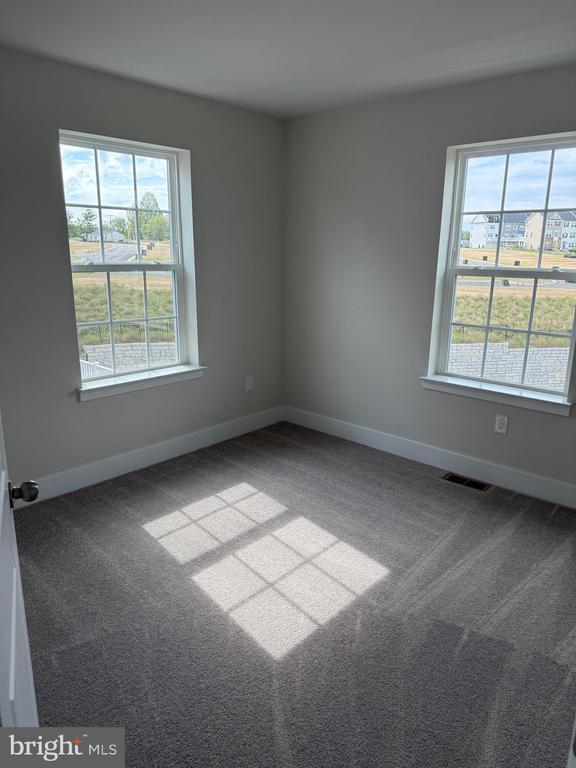 Building Photo - 7746 Meander Ct S