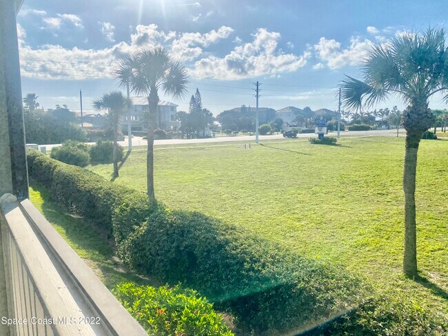 Building Photo - 1241 Beachside Ln