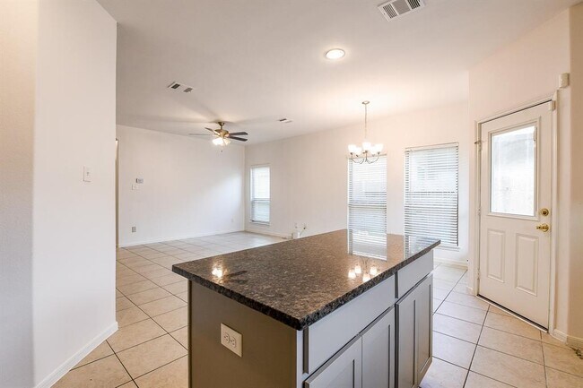 Building Photo - 6421 Innsbruck Meadows Ln