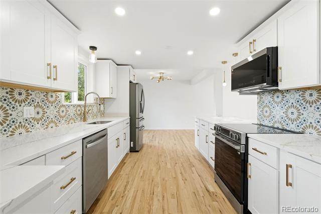 Building Photo - 6752 S Dahlia Ct