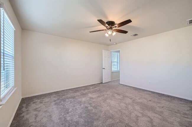 Building Photo - 137 Green Egret Wy