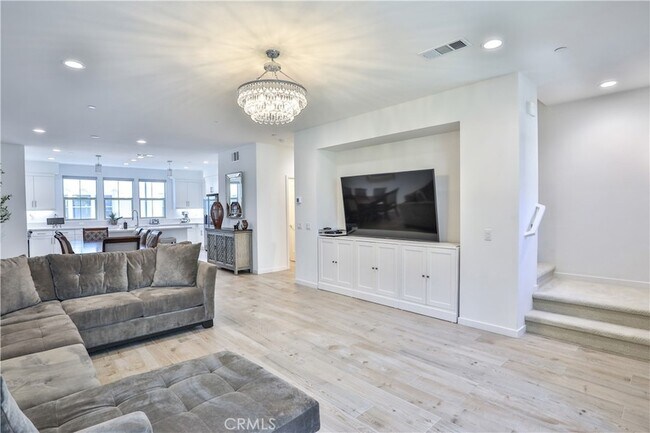 Building Photo - 224 Babson Ct