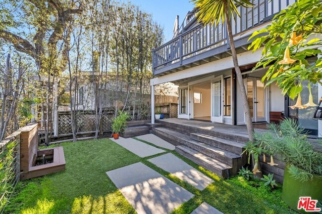 Building Photo - 2316 Strongs Dr