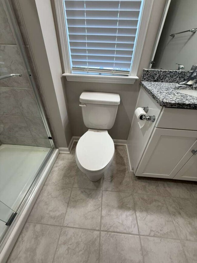 Building Photo - 128 Reids Cv Dr