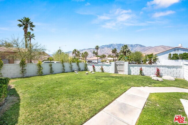 Building Photo - 3260 N Avenida San Gabriel Rd